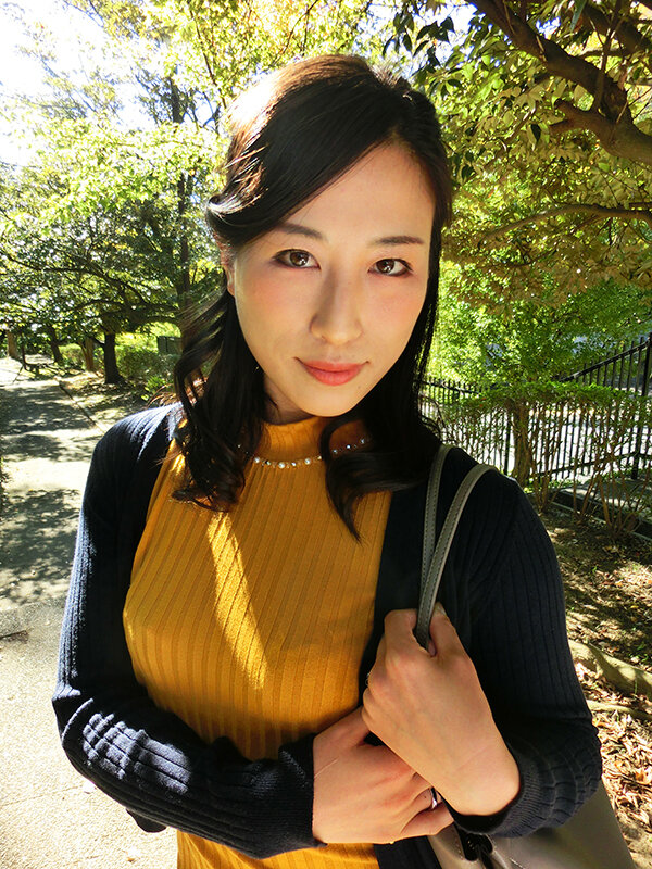 Yukari Shiga